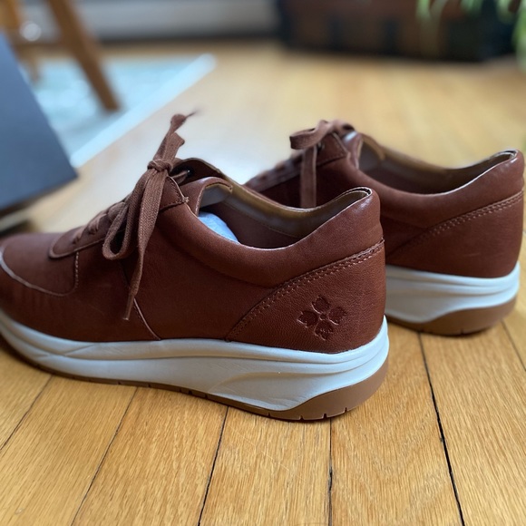NEW!! Patricia Nash Women’s Milano LEATHER Lace Up sneakers - size 11M - Picture 6 of 9